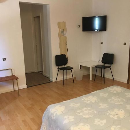 Hotel Restaurant La Garenne Tresserre 외부 사진