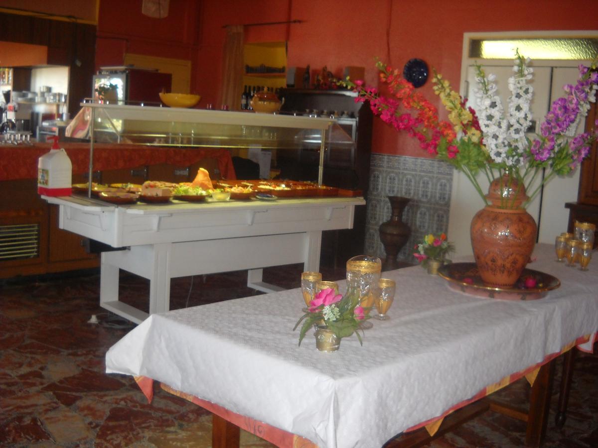 Hotel Restaurant La Garenne Tresserre 외부 사진